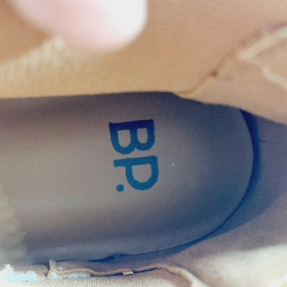 NEW BP. Niya Tan Brown Faux Suede Lug Sole Fall Ankle Chelsea Boots V561 - Picture 10 of 13